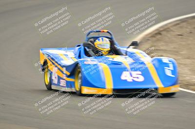 media/Jan-26-2025-CalClub SCCA (Sun) [[cfcea7df88]]/Group 6/Race/